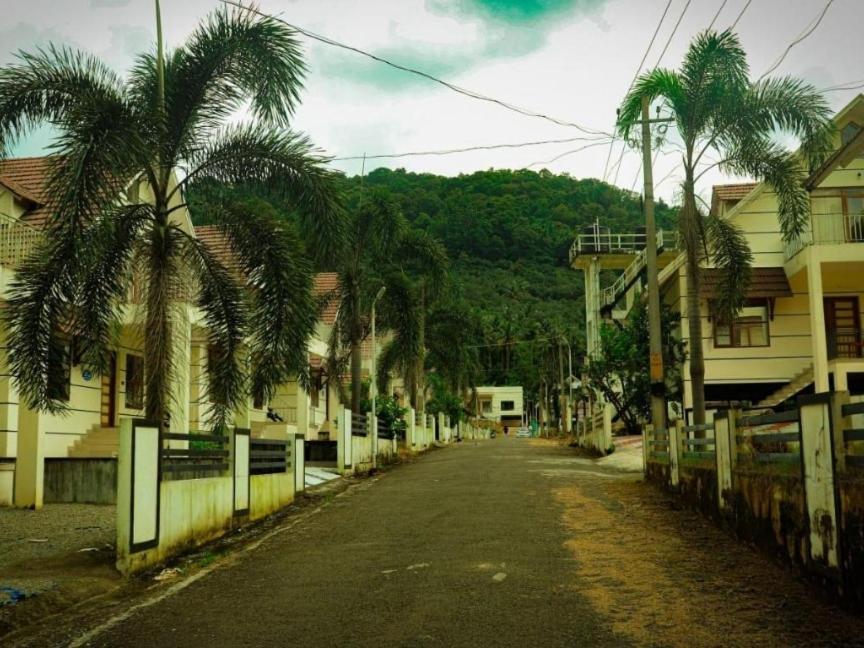 Nest Resorts Athirappilly Exterior photo